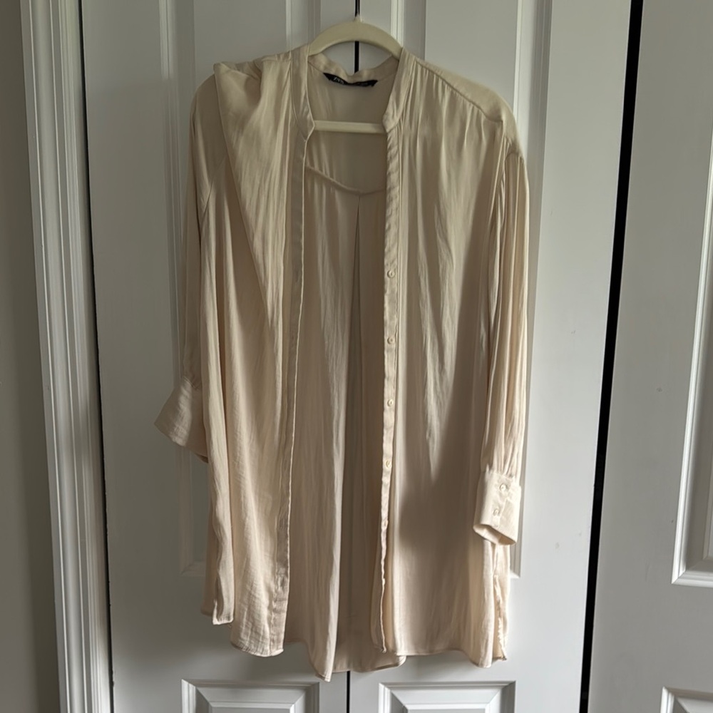Cream Button-Up Blouse